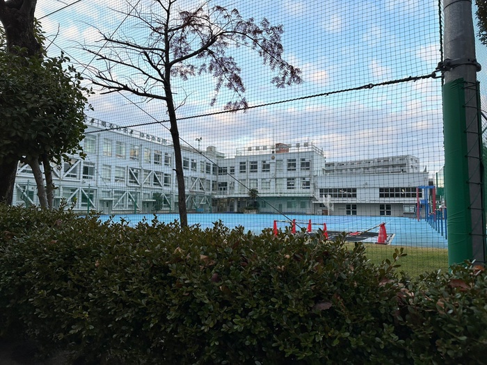 小学校　言問小学校（小学校）まで218m