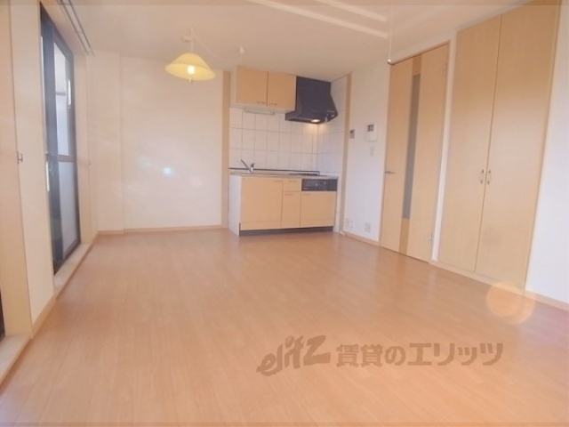 居室・リビング　リビング