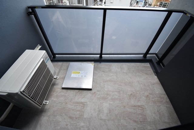 バルコニー　※別部屋の参考写真です。