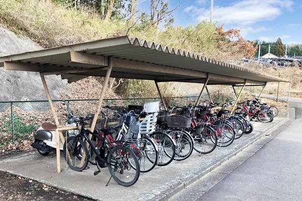 その他　駐輪場（その他）まで50m