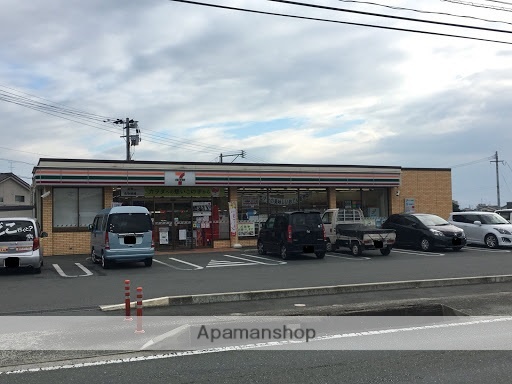 コンビニ　セブンイレブン下南部３丁目店（コンビニ）まで300m