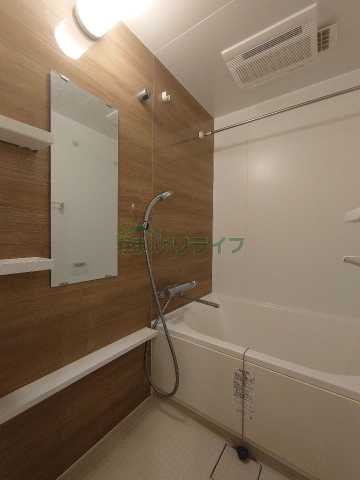 バス・シャワールーム　別室参考画像です