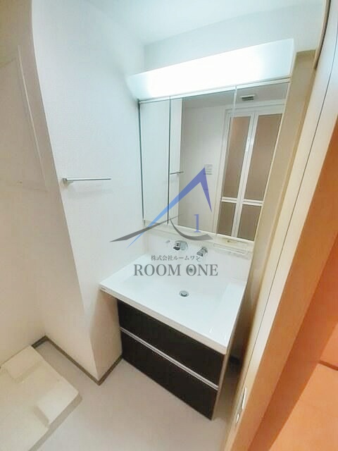 洗面設備　洗面台です。