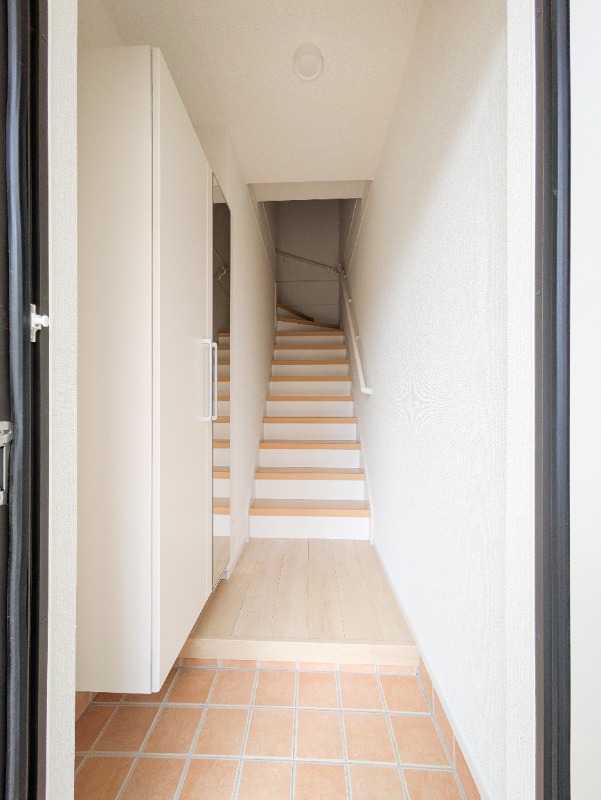 玄関　図面と現状に相違がある場合には現状を優先