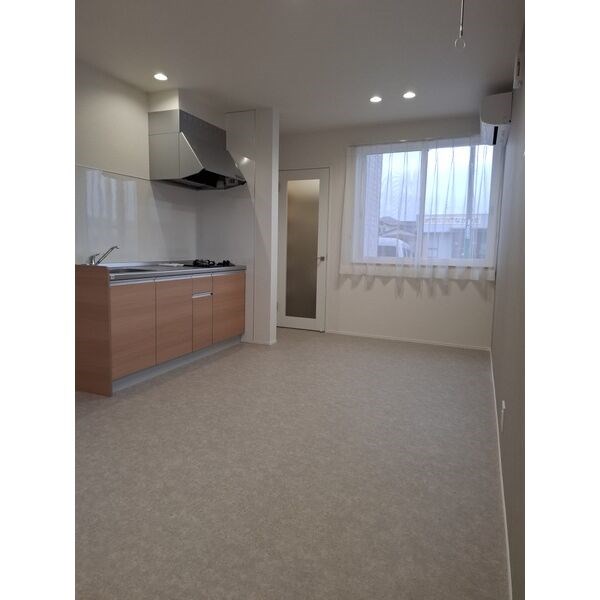 キッチン　2口コンロのシステムキッチン