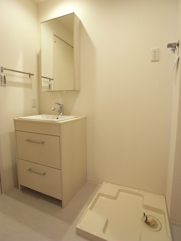 洗面設備　忙しい朝には欠かせない洗面所です