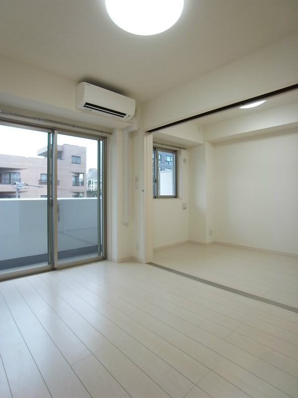 居室・リビング　ゆったり過ごせるリビングです