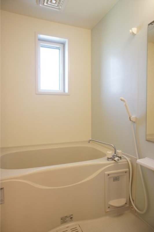 バス・シャワールーム　図面と現状に相違がある場合には現状を優先