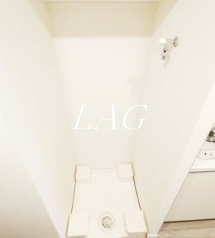 その他設備　室内洗濯機置き場です。