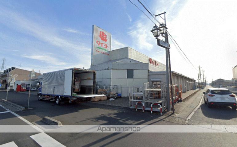 スーパー　スーパータイヨー土浦店（スーパー）まで398m