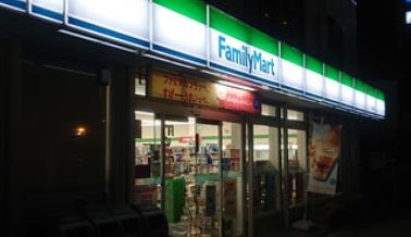 コンビニ　ファミリーマート東雲橋店（コンビニ）まで268m