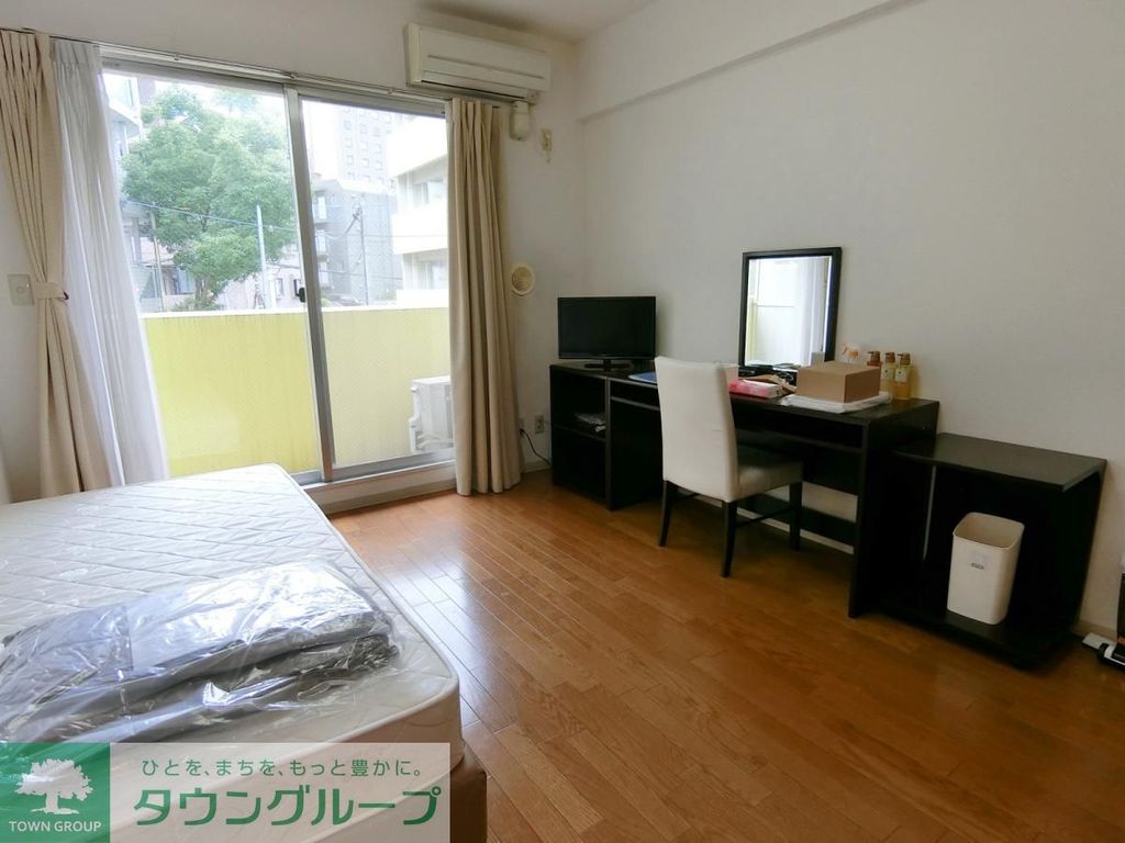 居室・リビング　＊家具はイメージです。実際には付属しません。