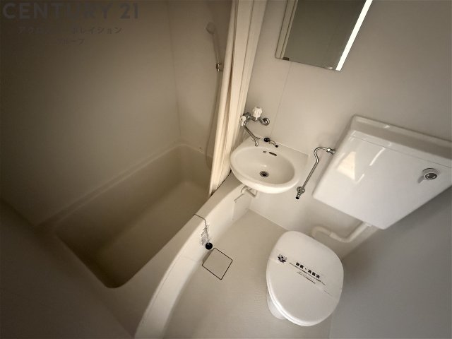バス・シャワールーム　ユニットバスです♪