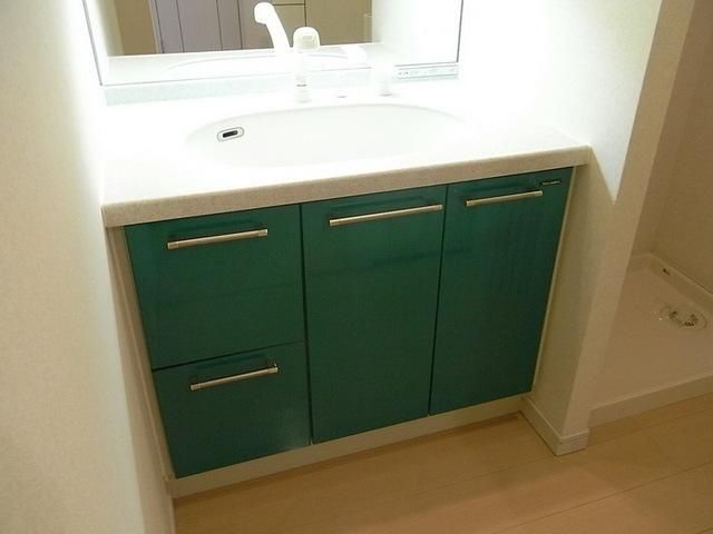 洗面設備　うれしいシャンプードレッサー