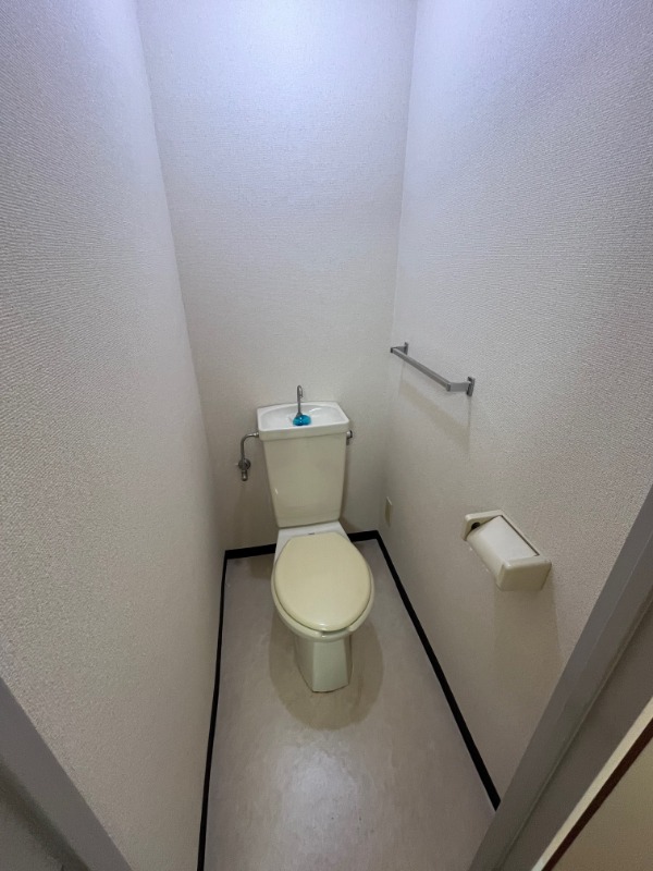 トイレ　※他部屋参考写真