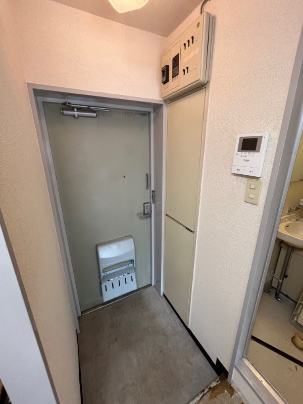 玄関　※他部屋参考写真