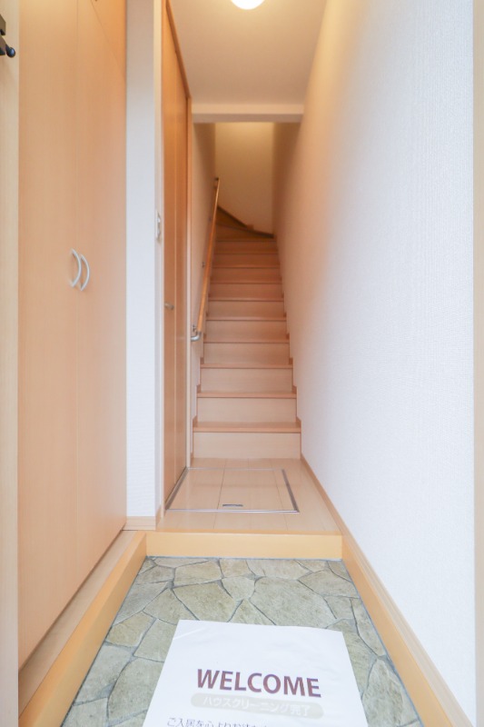 玄関　図面と現状に相違がある場合には現状を優先