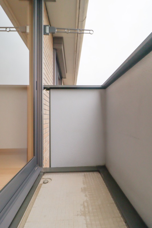 バルコニー　図面と現状に相違がある場合には現状を優先