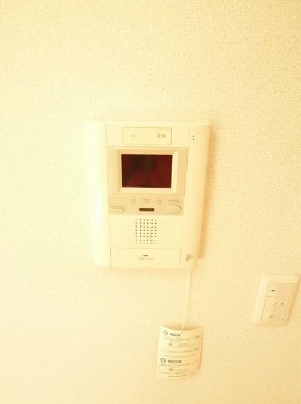 セキュリティ　モニター付きインターホンで防犯面も安心です！