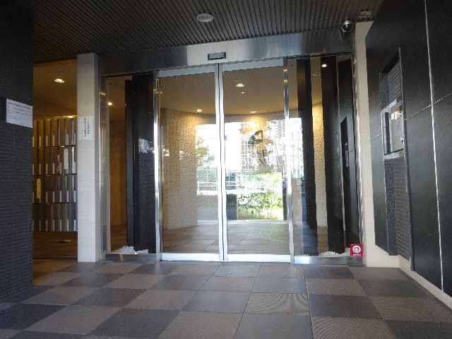 エントランス　エントランス部分