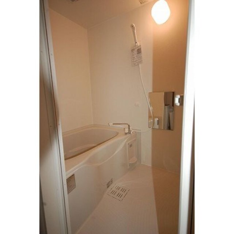 バス・シャワールーム　図面と現状に相違がある場合には現状を優先