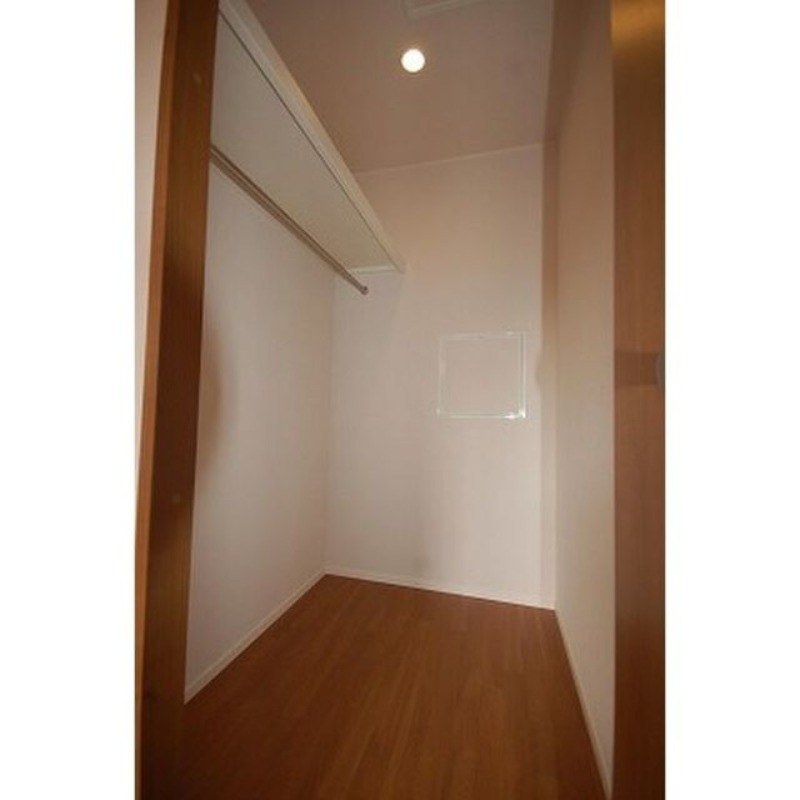 収納　図面と現状に相違がある場合には現状を優先