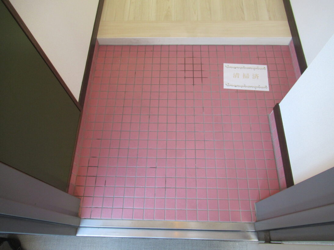 玄関　別部屋参考写真