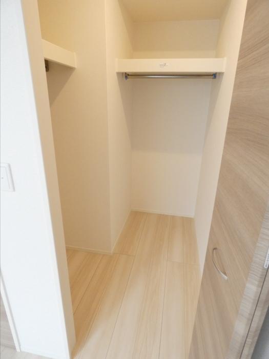 収納　ウォークインクローゼット