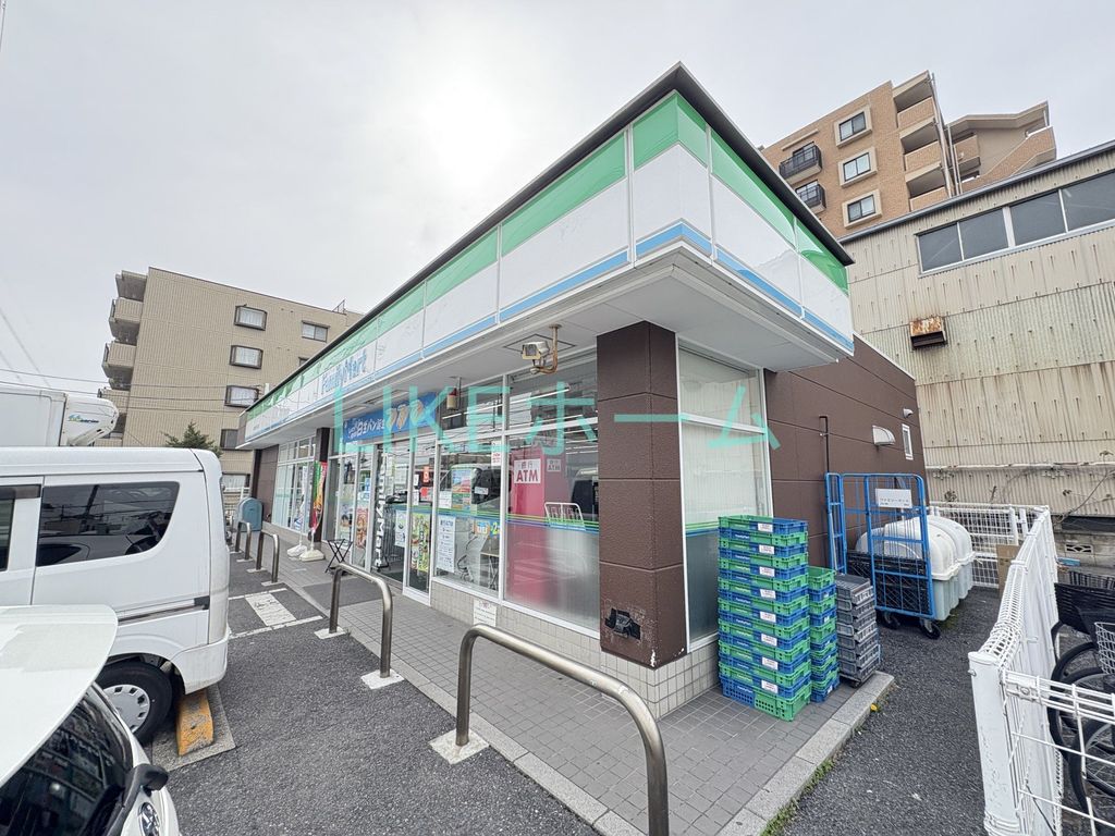 コンビニ　ファミリーマート 浦安北栄四丁目店（コンビニ）まで1400m