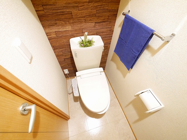 トイレ　落ち着いたトイレです