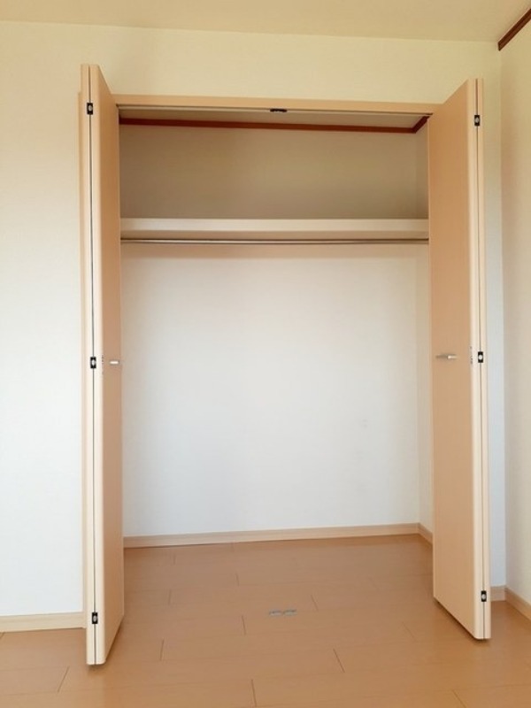 収納　図面と現状に相違がある場合には現状を優先