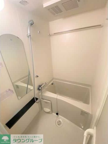 バス・シャワールーム　浴室乾燥機能付き
