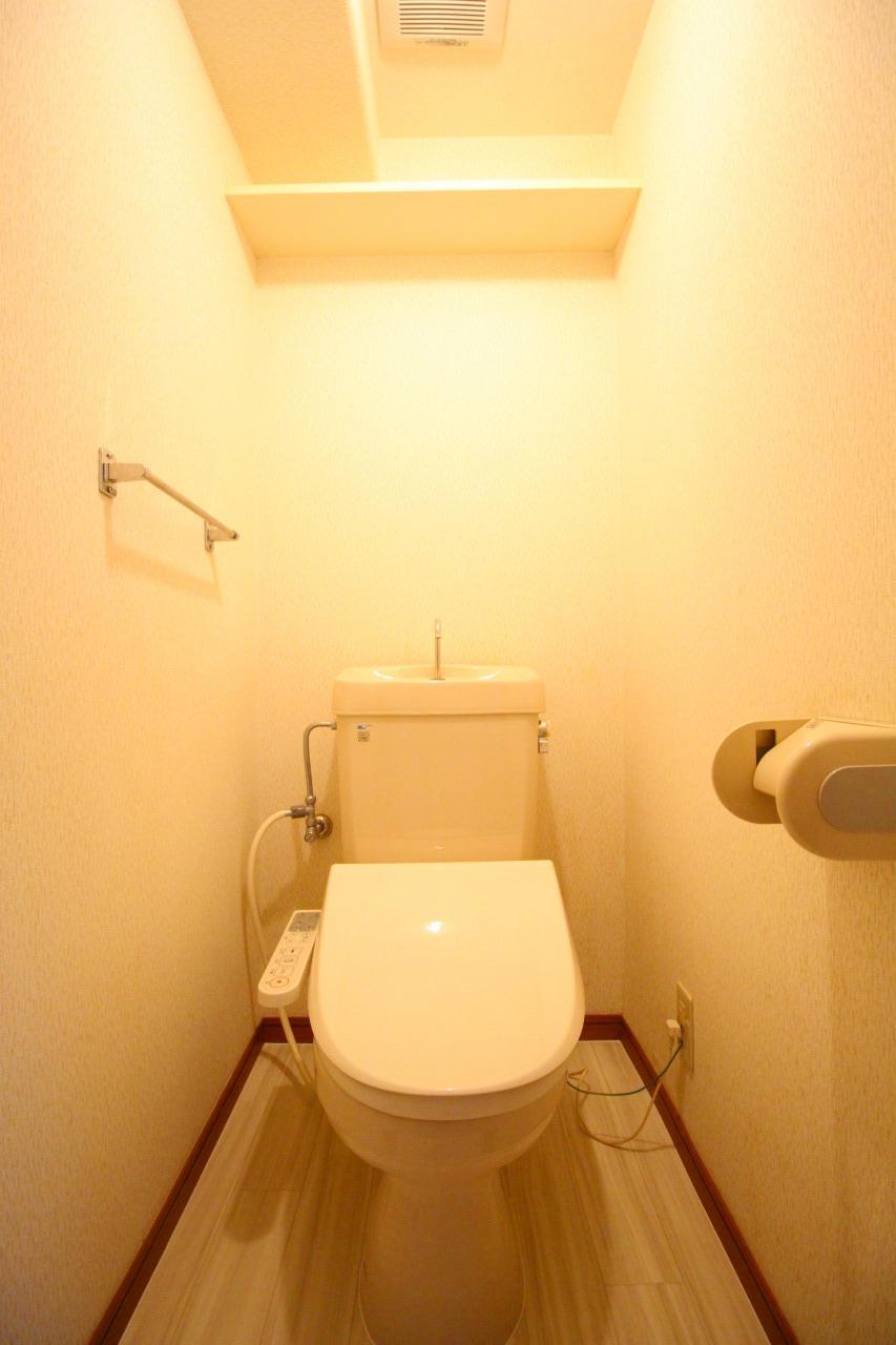 トイレ　※写真他部屋参照