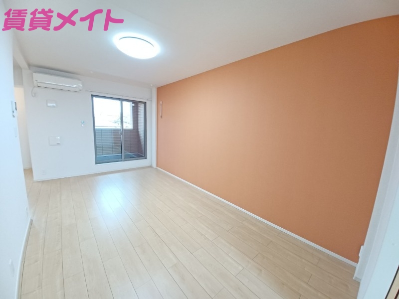 居室・リビング　同タイプ部屋写真です。