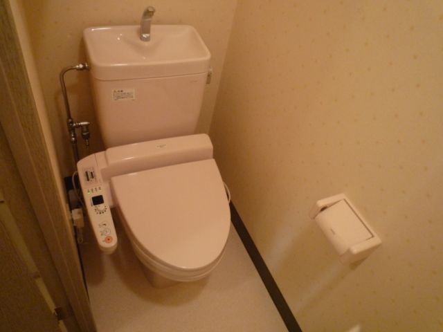 トイレ　トイレ