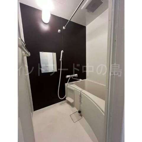 バス・シャワールーム　詳細は、ウィンドワード中の島店までご相談下さい。