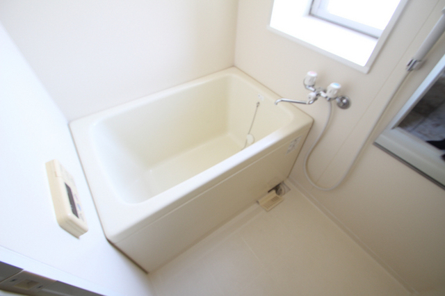 バス・シャワールーム　※別室の参考写真です