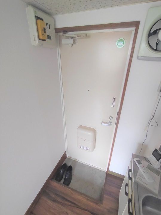 玄関　※別室参考写真