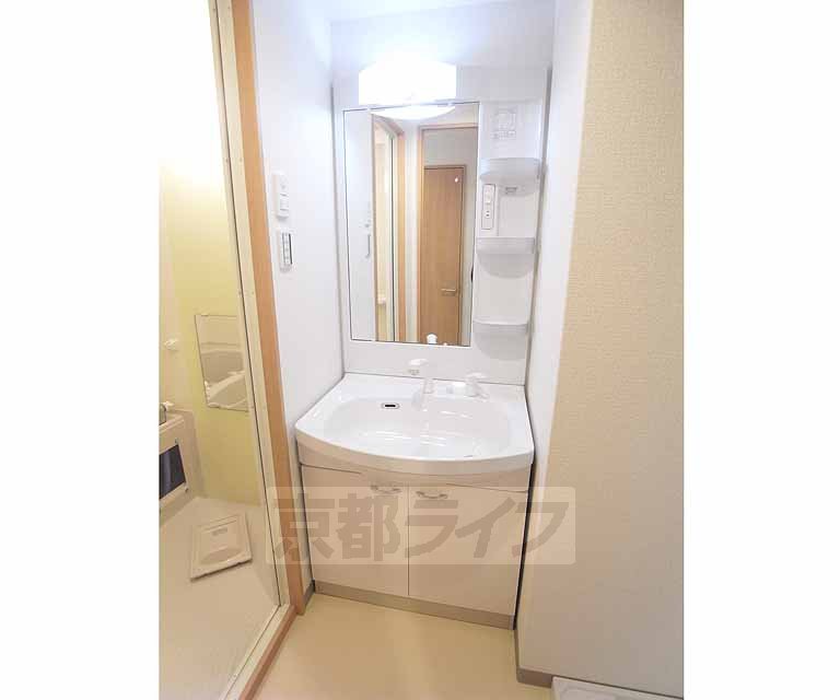 洗面設備　シャンプードレッサーで朝の忙しい時間を短縮！