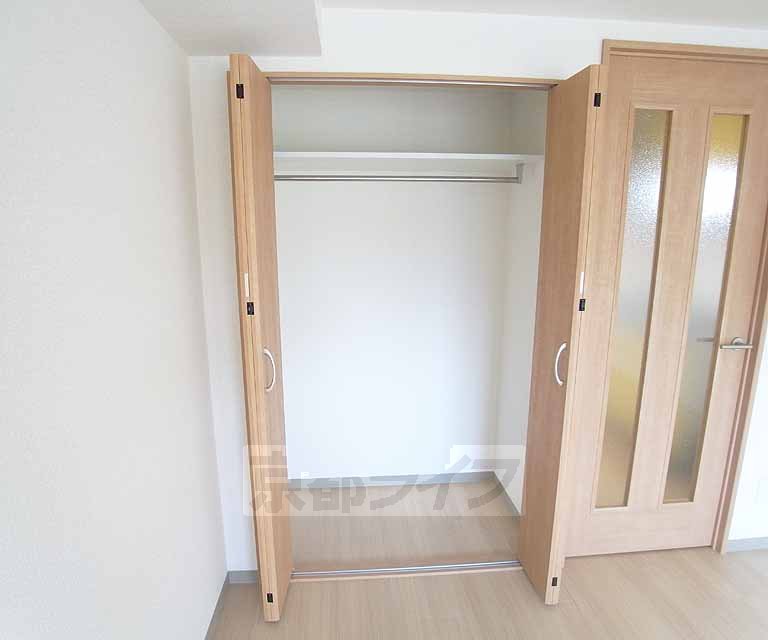 収納　奥行きのある収納です。