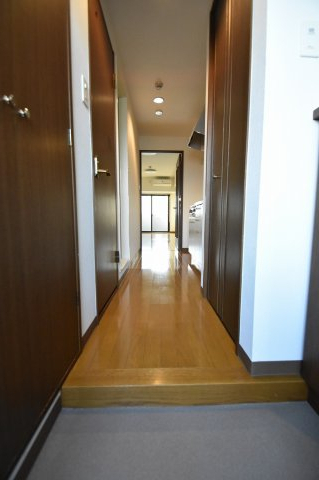 玄関　玄関部分