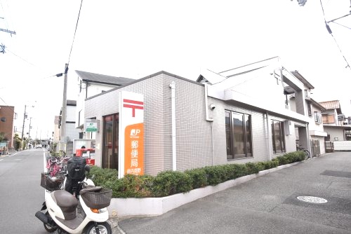 郵便局　伊丹南野郵便局（郵便局）まで98m