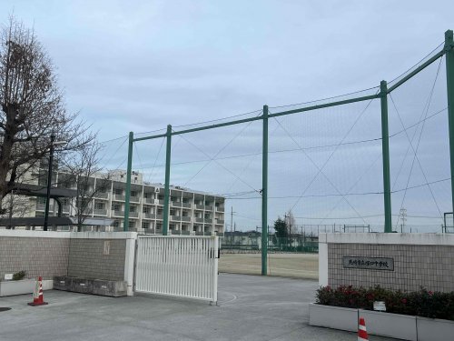 中学校　尼崎市立塚口中学校（中学校）まで481m