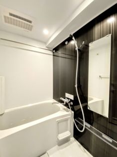 バス・シャワールーム　参考写真