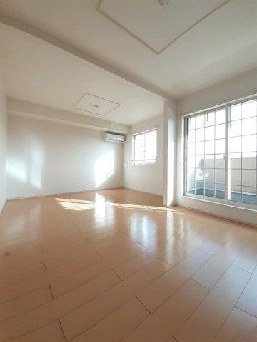 居室・リビング　使いやすいリビングです