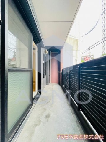 バルコニー　同マンション別部屋　参考写真