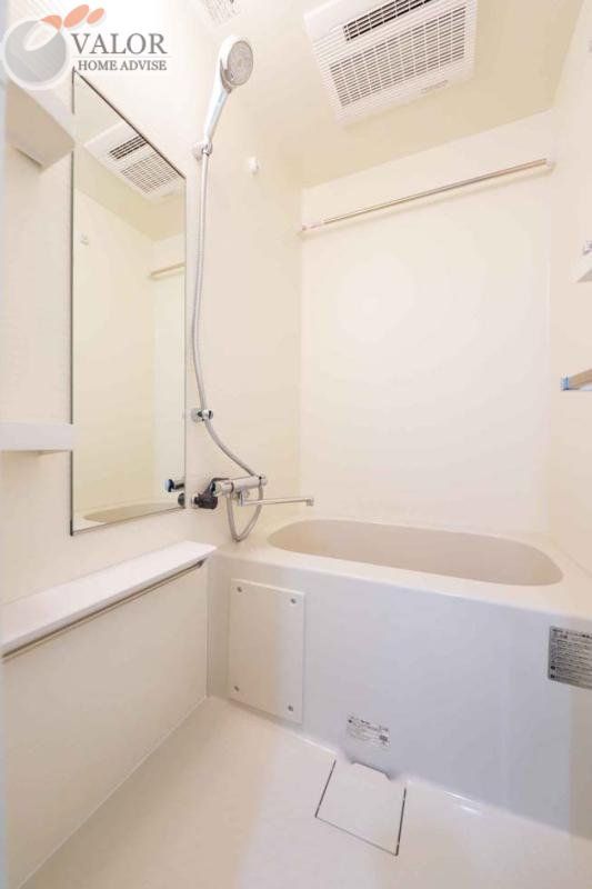 バス・シャワールーム　バス