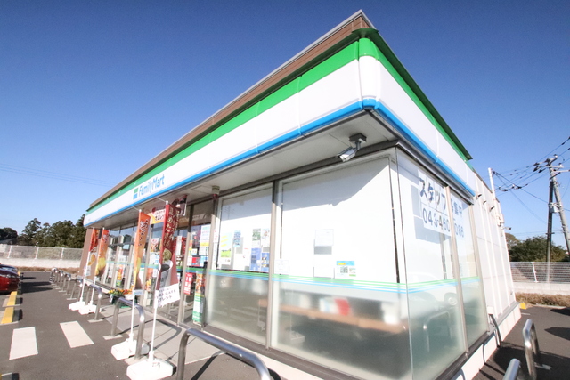 コンビニ　ファミリーマート佐倉生谷店（コンビニ）まで1000m