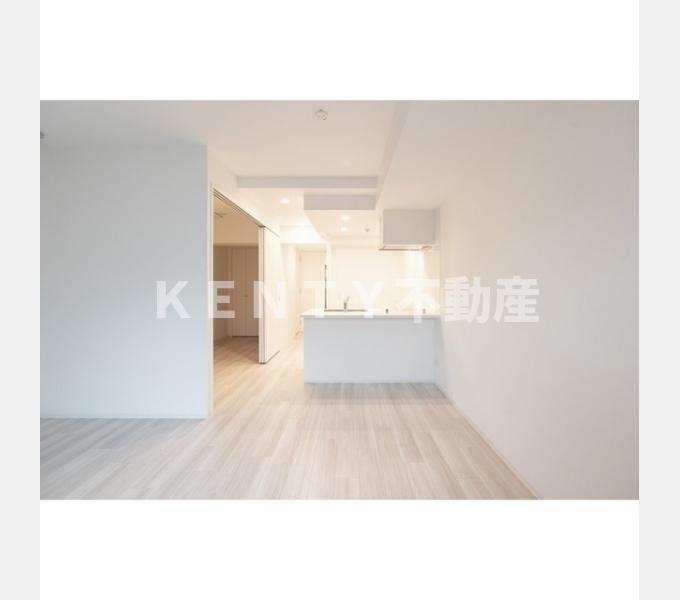 居室・リビング　こちらのリビングで趣味の時間をお楽しみください