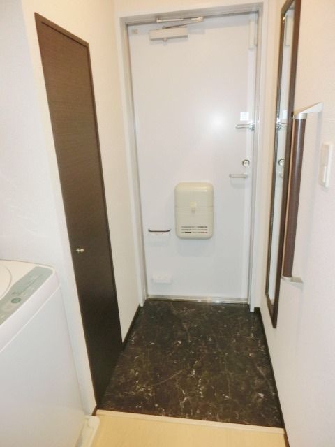 玄関　シューズボックス付きの玄関です！